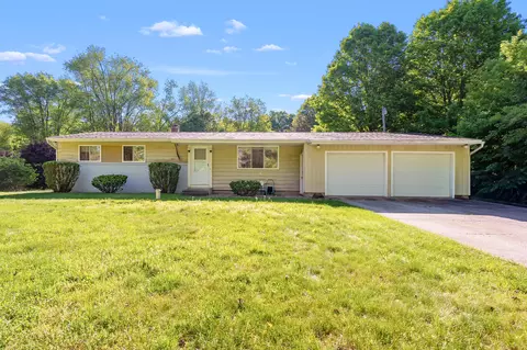 5943 S 6th St, Kalamazoo, MI 49009