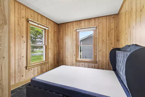 Bedroom - 713 E Spring St, Whitehall, MI 49461 photo 1 of 4
