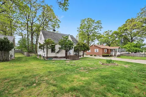 Exterior - 713 E Spring St, Whitehall, MI 49461 photo 3 of 8