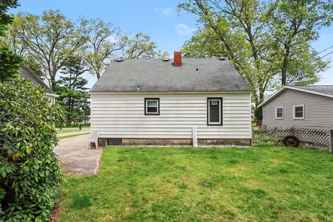 Exterior - 713 E Spring St, Whitehall, MI 49461 photo 5 of 8