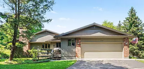 3598 Charlevoix Dr SE #116, Grand Rapids, MI 49546