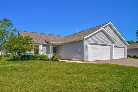 11818 Willow Wood N, Holland, MI 49424