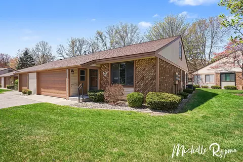 336 N Aniline Ave, Holland, MI 49424