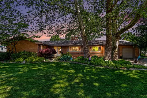 3666 Aaron Ave SW, Grandville, MI 49418