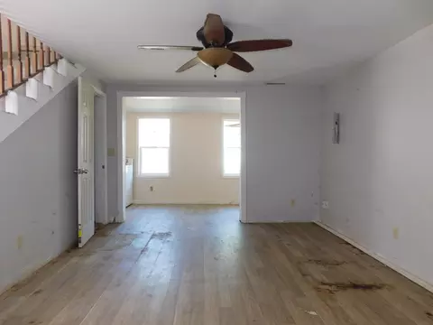 Living - 5929 Potter St, Haslett, MI 48840 photo 2 of 5