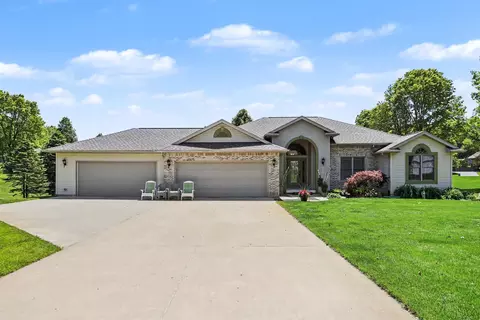 174 Hickory Hls, Marshall, MI 49068