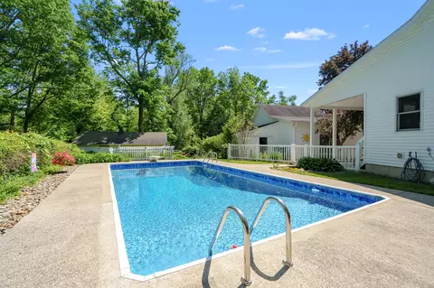 Exterior - 60023 Constantine Rd, Three Rivers, MI 49093 photo 9 of 11