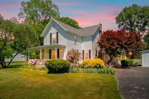 60023 Constantine Rd, Three Rivers, MI 49093