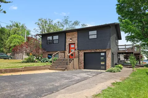 2865 S Patterson Rd, Wayland, MI 49348