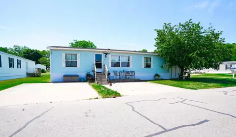 12865 Yost St, Wayland, MI 49348