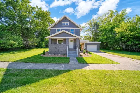 1215 Linwood Ave, Jackson, MI 49203