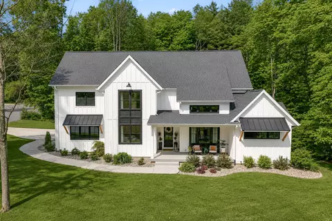 7066 Northstar Ave, Kalamazoo, MI 49009