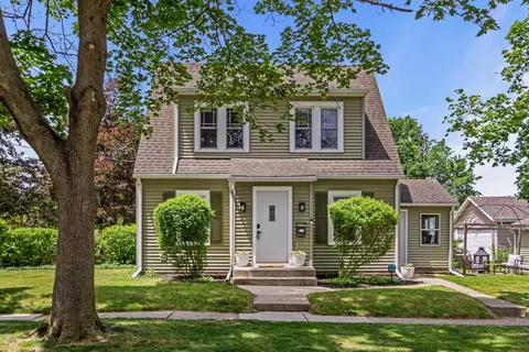 2724 S Rose St, Kalamazoo, MI 49001