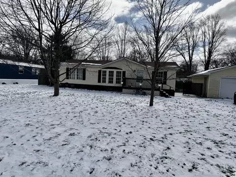 7969 Brandon Dr, Parma, MI 49269