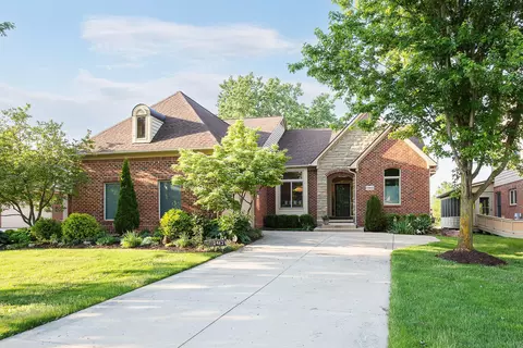 2462 Winged Foot Ct, Ann Arbor, MI 48108