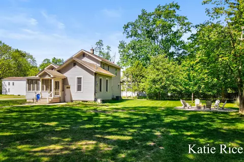 Exterior - 220 Elliott St, Whitehall, MI 49461 photo 7 of 11
