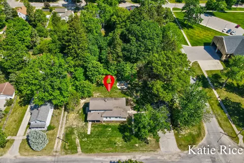 View/Area - 220 Elliott St, Whitehall, MI 49461 photo 1 of 3
