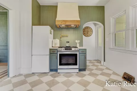 Kitchen - 220 Elliott St, Whitehall, MI 49461 photo 2 of 4