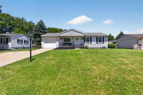5650 Poplar Dr, Jackson, MI 49201