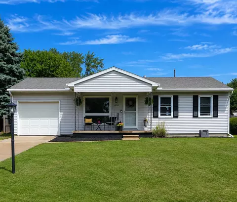 5650 Poplar Dr, Jackson, MI 49201
