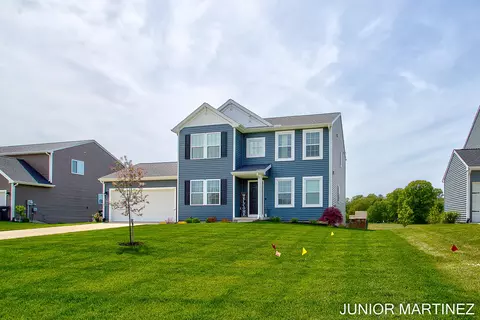4193 Tributary Dr, Holland, MI 49424