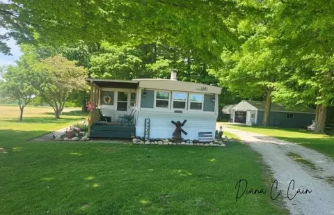 4481 S 154th Ave, Hesperia, MI 49421