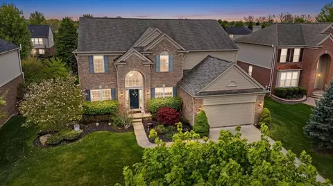 48941 Freestone Dr, Northville, MI 48168