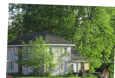 127 South St, Colon, MI 49040