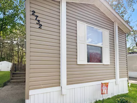 2732 Timmins St SW, Wyoming, MI 49519