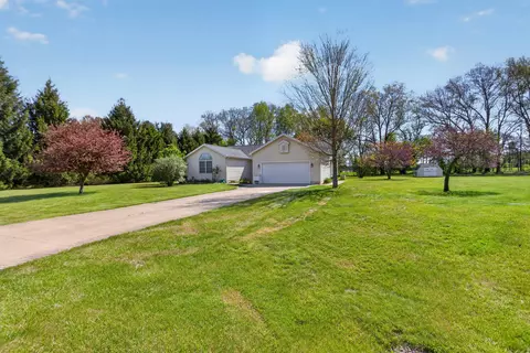 133 Avery Dr, Hanover, MI 49241 photo 52
