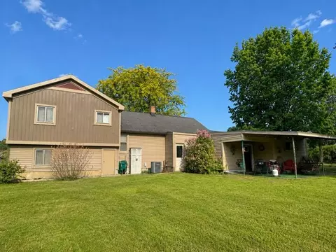 Exterior - 1031 N Newaygo Rd, Bailey, MI 49303 photo 3 of 5