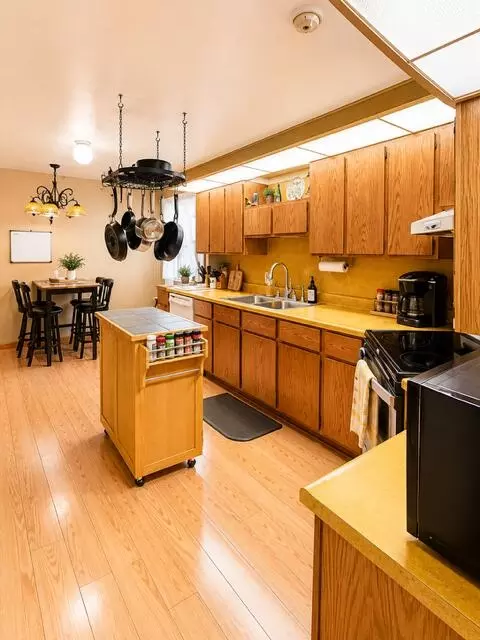 Kitchen - 1031 N Newaygo Rd, Bailey, MI 49303 photo 1 of 2