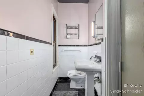 Bath - 282 N Centre St, Marcellus, MI 49067 photo 5 of 6