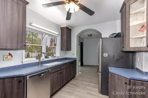 Kitchen - 282 N Centre St, Marcellus, MI 49067 photo 4 of 4