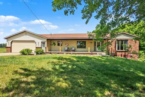 2565 142nd Ave, Dorr, MI 49323