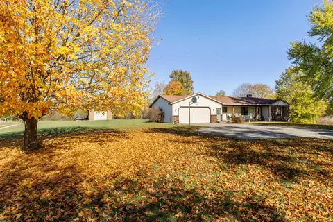 Exterior - 2565 142nd Ave, Dorr, MI 49323 photo 5 of 7