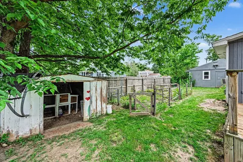 Exterior - 145 W Lafayette St, Constantine, MI 49042 photo 5 of 5