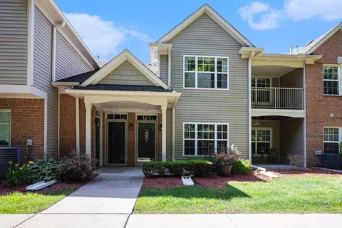 11347 N Woods Dr, Utica, MI 48317