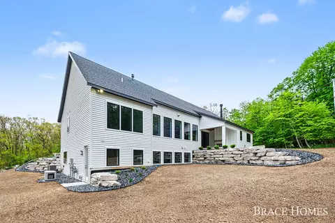 8761 Bailey Dr NE, Ada, MI 49301 photo 41
