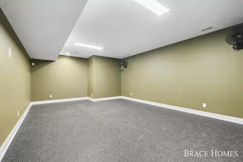 8761 Bailey Dr NE, Ada, MI 49301 photo 26