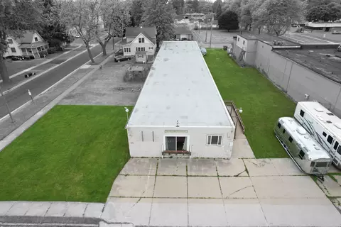 103 S Belle River Ave, Marine, MI 48039
