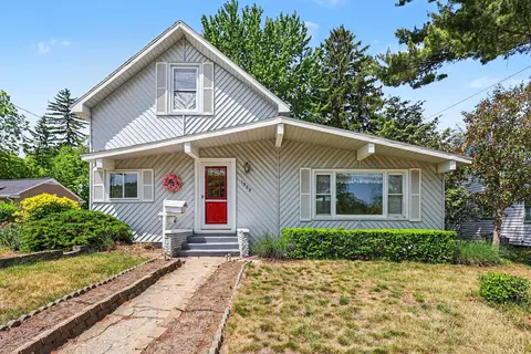 1989 Addison St, Muskegon, MI 49441