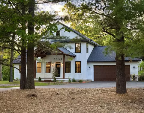3352 White Eagle, Muskegon, MI 49442