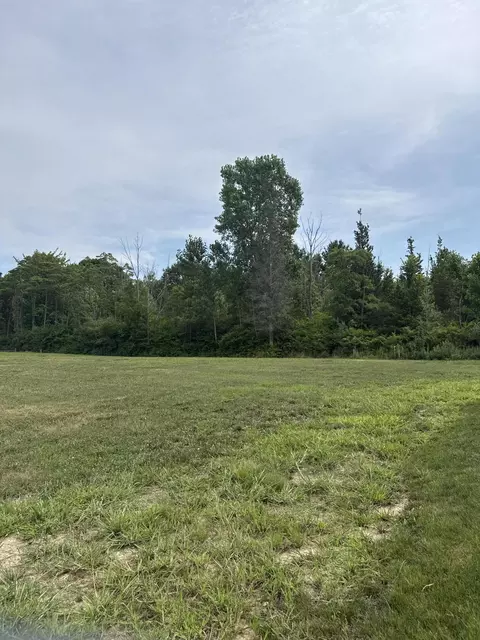 7368 Beachview Dr, South Haven, MI 49090