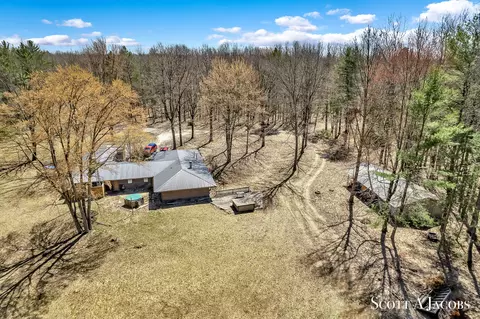 Exterior - 1125 Chaput Dr, Sears, MI 49679 photo 4 of 17