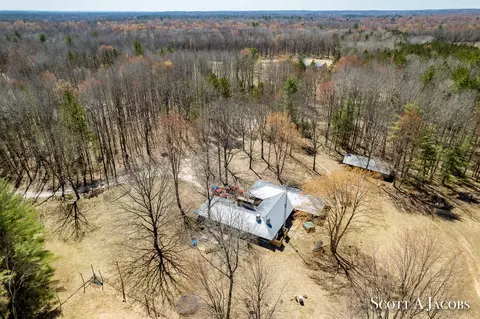 Exterior - 1125 Chaput Dr, Sears, MI 49679 photo 3 of 17