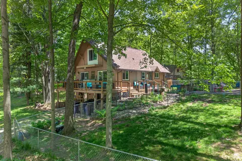 8104 Tanglewood Trl #191, Canadian Lakes, MI 49346