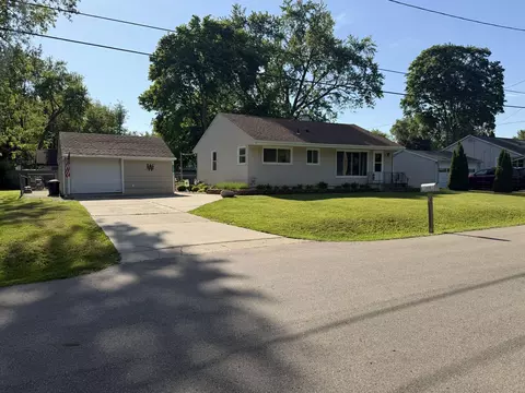 3456 Acacia Blvd, Jackson, MI 49203