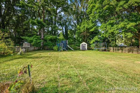 Exterior - 426 W Bridge St, Plainwell, MI 49080 photo 5 of 5