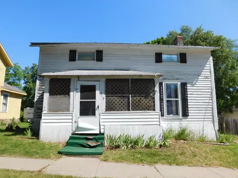 210 W Ash St, Albion, MI 49224